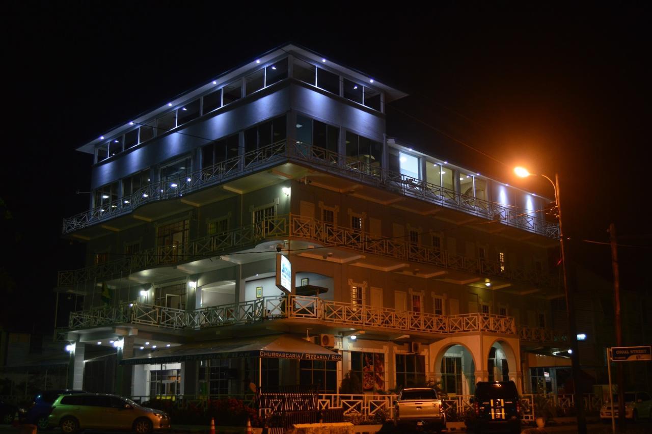 Status Hotel جورج تاون المظهر الخارجي الصورة